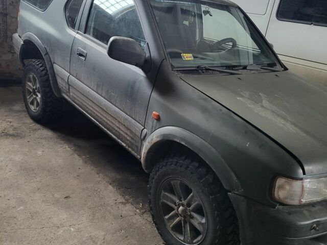 Зеленый Опель Фронтера, объемом двигателя 0 л и пробегом 222 тыс. км за 2000 $, фото 1 на Automoto.ua