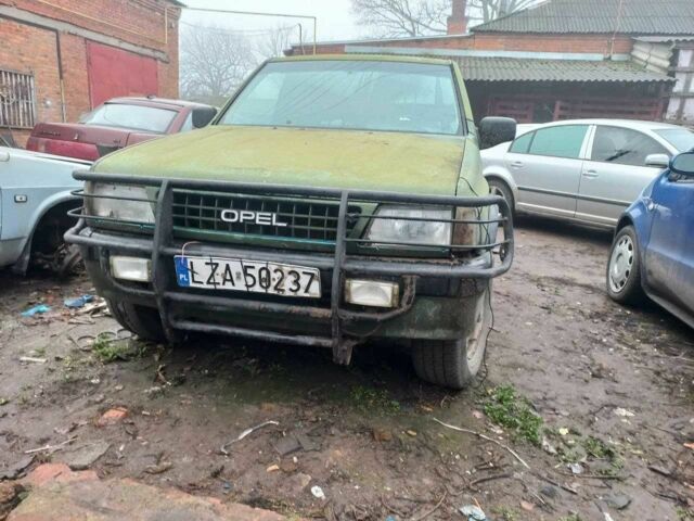 Зеленый Опель Фронтера, объемом двигателя 2.2 л и пробегом 354 тыс. км за 1200 $, фото 1 на Automoto.ua