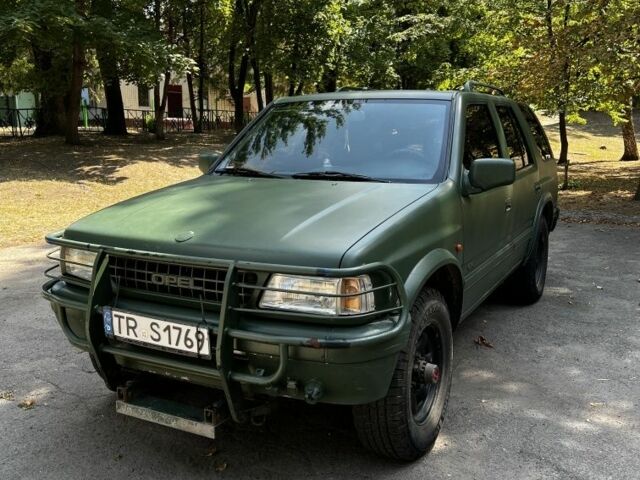 Зеленый Опель Фронтера, объемом двигателя 2 л и пробегом 200 тыс. км за 3900 $, фото 1 на Automoto.ua