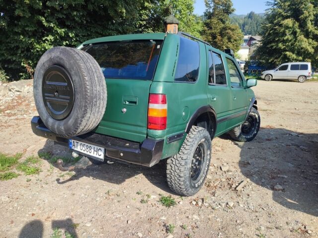 Зеленый Опель Фронтера, объемом двигателя 2.5 л и пробегом 238 тыс. км за 4800 $, фото 1 на Automoto.ua