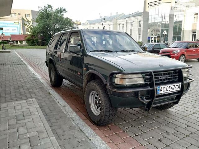 Зеленый Опель Фронтера, объемом двигателя 2.4 л и пробегом 310 тыс. км за 5100 $, фото 1 на Automoto.ua