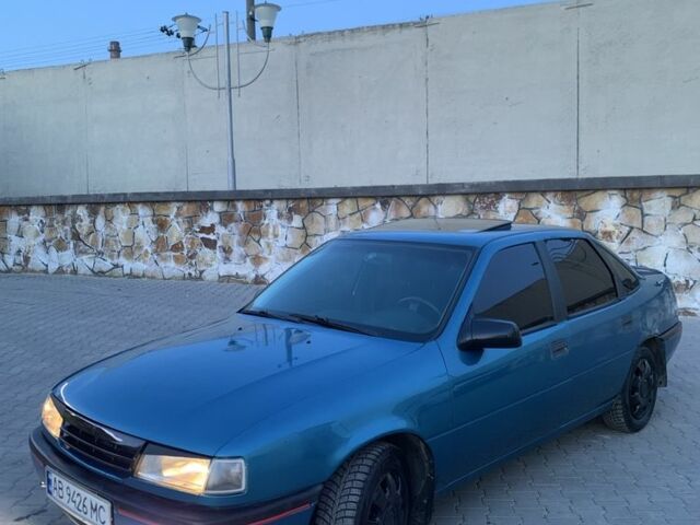 Синий Опель ГТ, объемом двигателя 2 л и пробегом 300 тыс. км за 1600 $, фото 1 на Automoto.ua