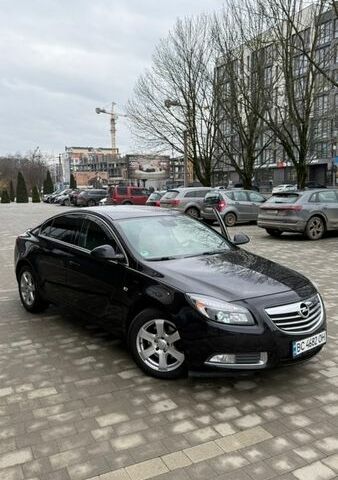 Чорний Опель Інсігнія, об'ємом двигуна 1.96 л та пробігом 188 тис. км за 6950 $, фото 1 на Automoto.ua