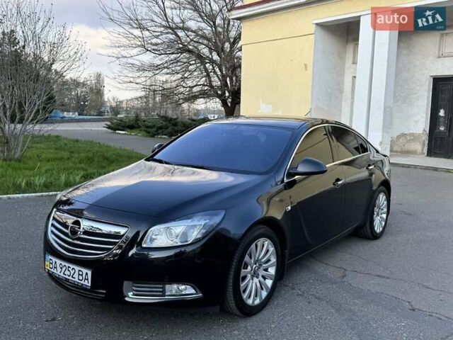 Черный Опель Инсигния, объемом двигателя 1.8 л и пробегом 62 тыс. км за 14800 $, фото 1 на Automoto.ua