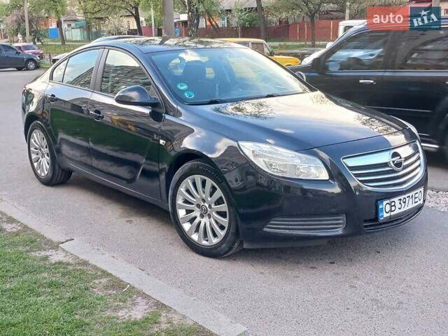 Черный Опель Инсигния, объемом двигателя 1.96 л и пробегом 260 тыс. км за 8100 $, фото 1 на Automoto.ua
