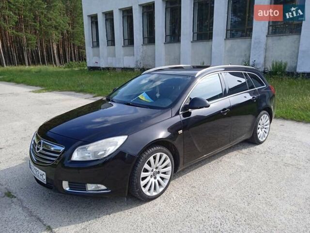 Чорний Опель Інсігнія, об'ємом двигуна 2 л та пробігом 358 тис. км за 6799 $, фото 1 на Automoto.ua