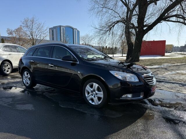 Чорний Опель Інсігнія, об'ємом двигуна 1.8 л та пробігом 186 тис. км за 8000 $, фото 1 на Automoto.ua