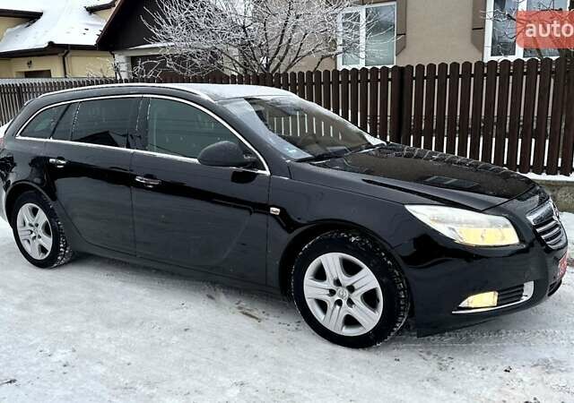 Черный Опель Инсигния, объемом двигателя 1.8 л и пробегом 180 тыс. км за 7700 $, фото 1 на Automoto.ua