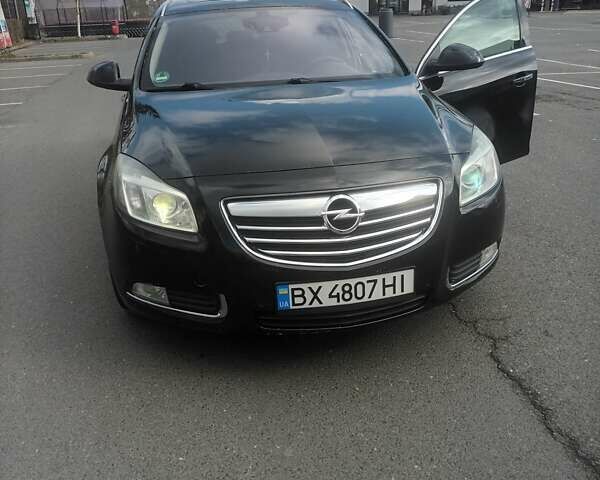 Черный Опель Инсигния, объемом двигателя 1.96 л и пробегом 251 тыс. км за 8500 $, фото 1 на Automoto.ua