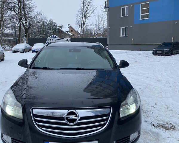 Черный Опель Инсигния, объемом двигателя 1.96 л и пробегом 324 тыс. км за 6999 $, фото 1 на Automoto.ua