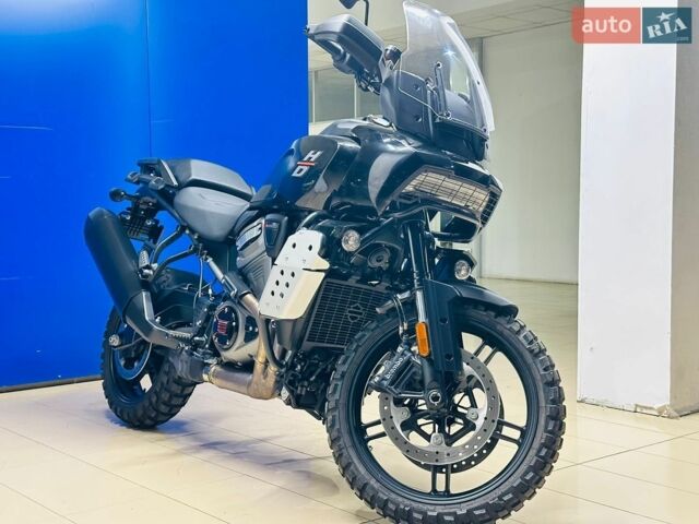Черный Опель Инсигния, объемом двигателя 1.96 л и пробегом 315 тыс. км за 6500 $, фото 1 на Automoto.ua