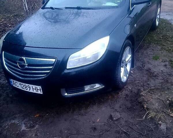 Черный Опель Инсигния, объемом двигателя 2 л и пробегом 23 тыс. км за 5950 $, фото 1 на Automoto.ua