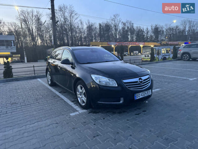 Черный Опель Инсигния, объемом двигателя 1.96 л и пробегом 230 тыс. км за 5700 $, фото 1 на Automoto.ua