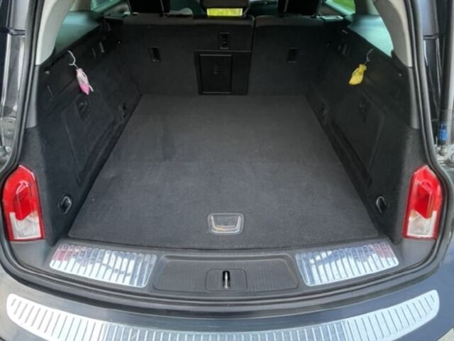 Черный Опель Инсигния, объемом двигателя 2 л и пробегом 0 тыс. км за 8000 $, фото 1 на Automoto.ua