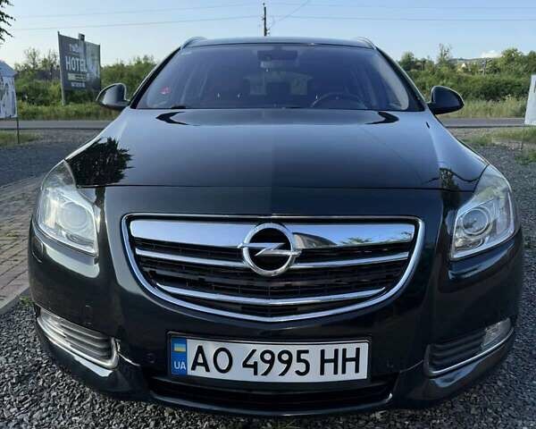 Черный Опель Инсигния, объемом двигателя 1.96 л и пробегом 223 тыс. км за 8300 $, фото 1 на Automoto.ua