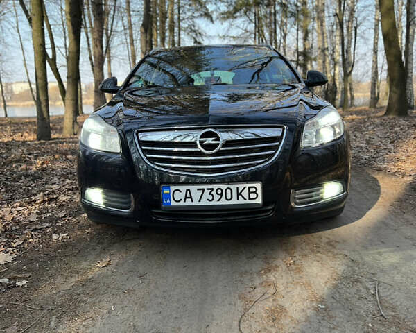 Черный Опель Инсигния, объемом двигателя 1.96 л и пробегом 259 тыс. км за 9300 $, фото 1 на Automoto.ua