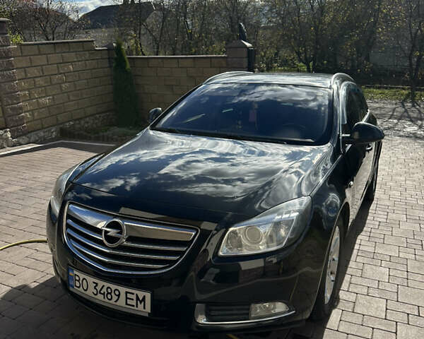 Опель Инсигния 2011 в Тернополе на Automoto.ua Черный Опель Инсигния, объемом двигателя 1.96 л и пробегом 350 тыс. км за 6750 $, фото 1 на Automoto.ua