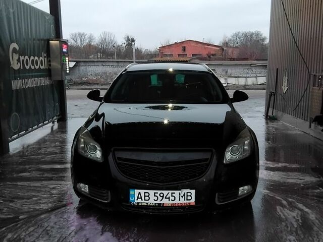 Чорний Опель Інсігнія, об'ємом двигуна 1.4 л та пробігом 360 тис. км за 6000 $, фото 1 на Automoto.ua