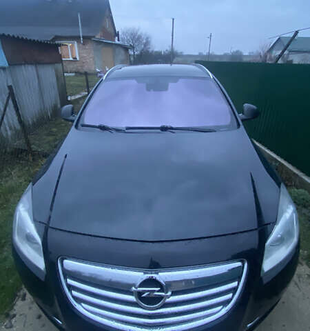 Черный Опель Инсигния, объемом двигателя 1.96 л и пробегом 301 тыс. км за 8550 $, фото 1 на Automoto.ua