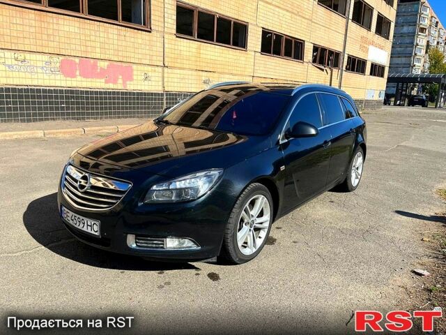 Черный Опель Инсигния, объемом двигателя 2 л и пробегом 29000 тыс. км за 7250 $, фото 1 на Automoto.ua