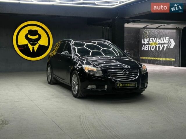 Черный Опель Инсигния, объемом двигателя 1.36 л и пробегом 298 тыс. км за 7900 $, фото 1 на Automoto.ua