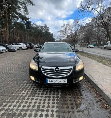 Чорний Опель Інсігнія, об'ємом двигуна 1.4 л та пробігом 290 тис. км за 6000 $, фото 1 на Automoto.ua