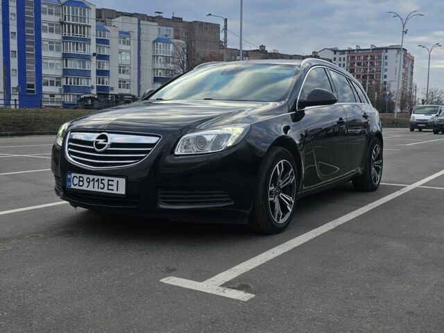 Черный Опель Инсигния, объемом двигателя 2 л и пробегом 280 тыс. км за 8800 $, фото 1 на Automoto.ua