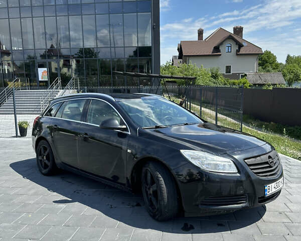 Опель Инсигния 2012 в Ивано-Франковске на Automoto.ua Черный Опель Инсигния, объемом двигателя 1.96 л и пробегом 280 тыс. км за 7200 $, фото 1 на Automoto.ua