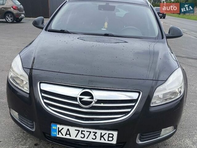 Черный Опель Инсигния, объемом двигателя 1.96 л и пробегом 310 тыс. км за 6800 $, фото 1 на Automoto.ua