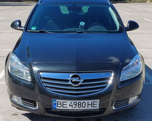 Черный Опель Инсигния, объемом двигателя 1.96 л и пробегом 248 тыс. км за 8150 $, фото 1 на Automoto.ua