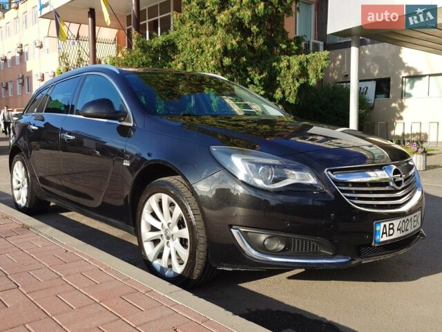 Черный Опель Инсигния, объемом двигателя 1.96 л и пробегом 298 тыс. км за 9900 $, фото 1 на Automoto.ua