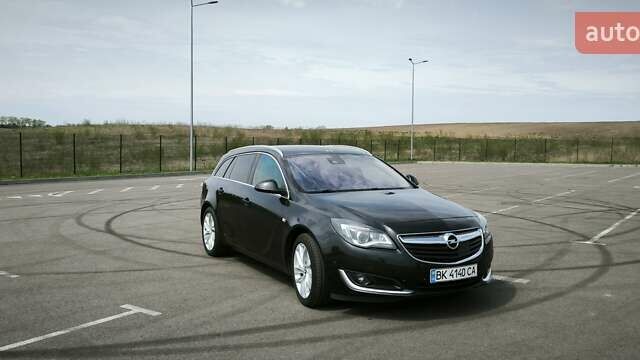 Черный Опель Инсигния, объемом двигателя 1.96 л и пробегом 281 тыс. км за 11200 $, фото 1 на Automoto.ua