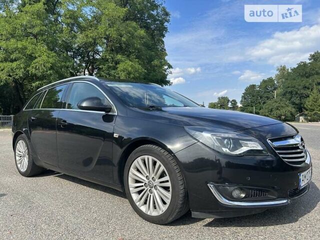 Чорний Опель Інсігнія, об'ємом двигуна 1.96 л та пробігом 300 тис. км за 8700 $, фото 1 на Automoto.ua