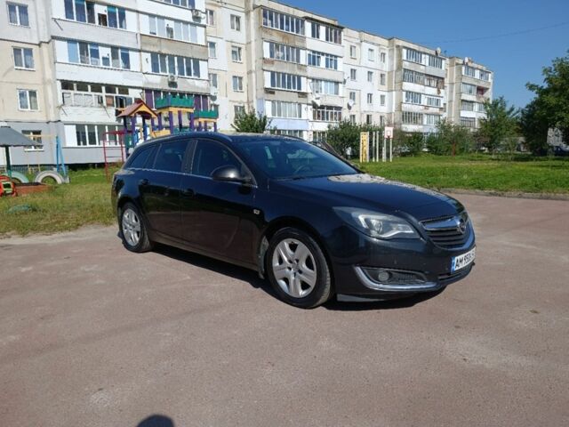 Черный Опель Инсигния, объемом двигателя 1.6 л и пробегом 316 тыс. км за 8800 $, фото 1 на Automoto.ua