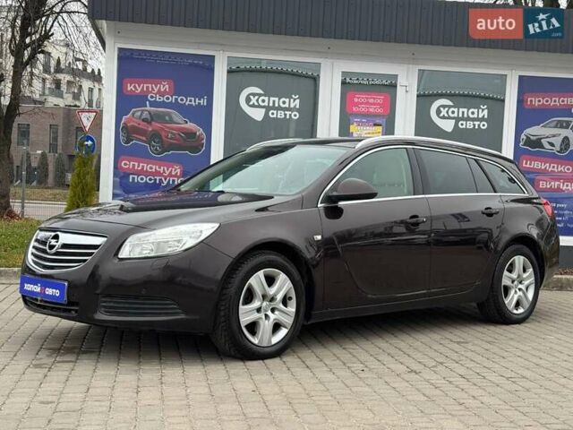 Коричневый Опель Инсигния, объемом двигателя 1.96 л и пробегом 198 тыс. км за 9700 $, фото 1 на Automoto.ua