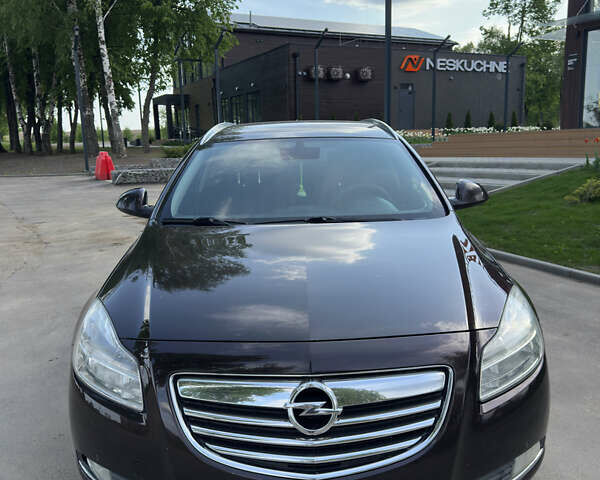 Коричневый Опель Инсигния, объемом двигателя 1.96 л и пробегом 236 тыс. км за 8000 $, фото 1 на Automoto.ua
