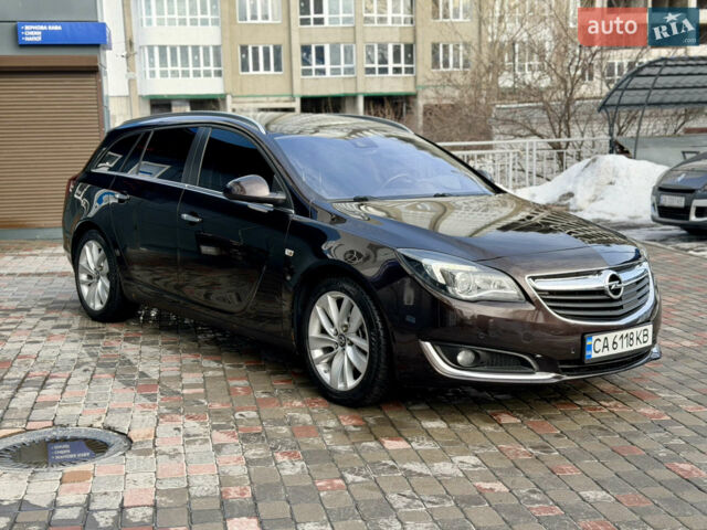 Коричневий Опель Інсігнія, об'ємом двигуна 1.96 л та пробігом 258 тис. км за 11799 $, фото 1 на Automoto.ua