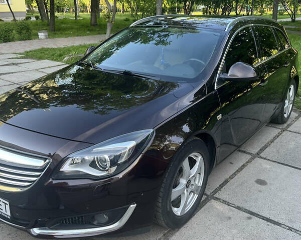 Коричневый Опель Инсигния, объемом двигателя 1.96 л и пробегом 205 тыс. км за 11500 $, фото 1 на Automoto.ua