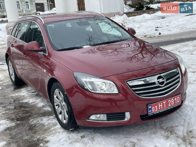 Червоний Опель Інсігнія, об'ємом двигуна 2 л та пробігом 250 тис. км за 6750 $, фото 1 на Automoto.ua