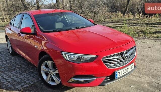 Красный Опель Инсигния, объемом двигателя 1.6 л и пробегом 130 тыс. км за 12999 $, фото 1 на Automoto.ua