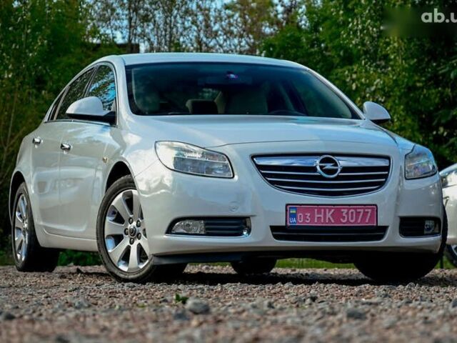 Опель Инсигния, объемом двигателя 0 л и пробегом 134 тыс. км за 7800 $, фото 1 на Automoto.ua