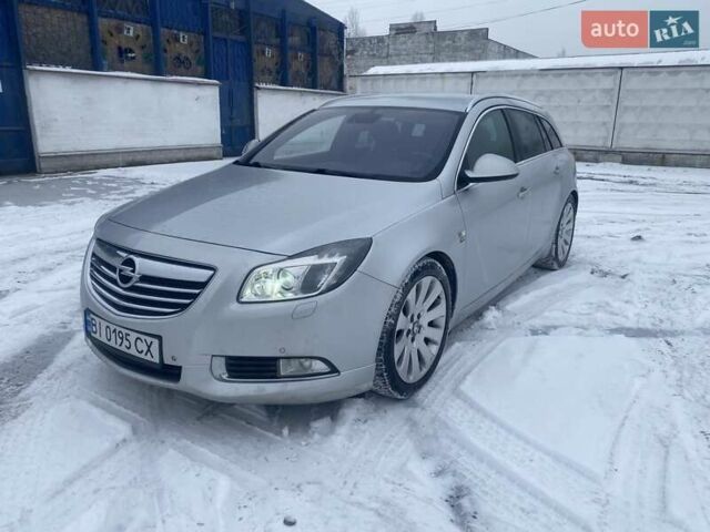 Опель Инсигния, объемом двигателя 1.96 л и пробегом 338 тыс. км за 7500 $, фото 1 на Automoto.ua