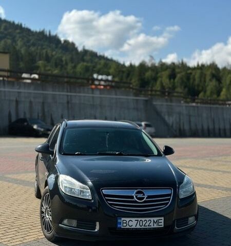 Опель Інсігнія, об'ємом двигуна 2 л та пробігом 299 тис. км за 7299 $, фото 1 на Automoto.ua