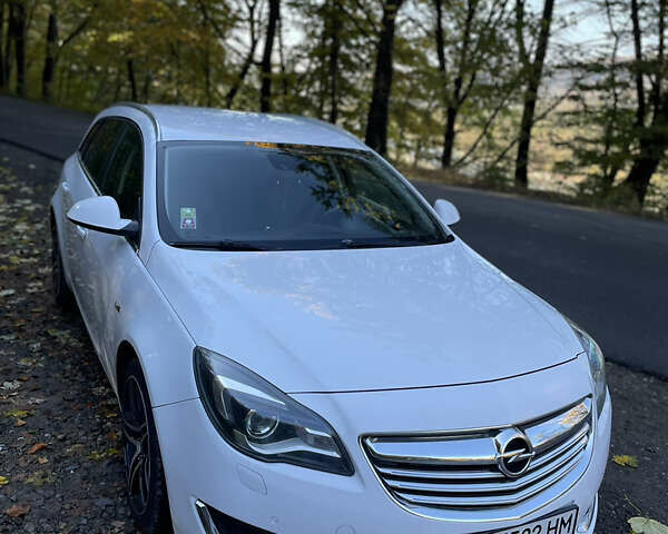 Опель Інсігнія, об'ємом двигуна 2 л та пробігом 288 тис. км за 10500 $, фото 1 на Automoto.ua
