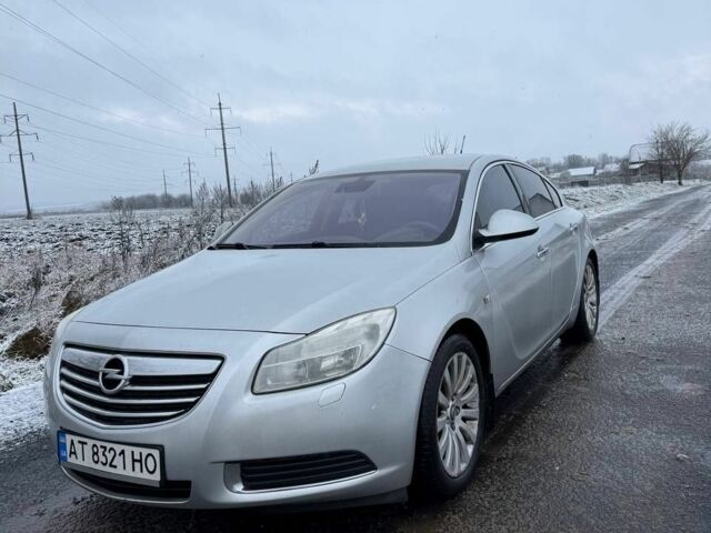 Серый Опель Инсигния, объемом двигателя 2 л и пробегом 278 тыс. км за 6500 $, фото 1 на Automoto.ua