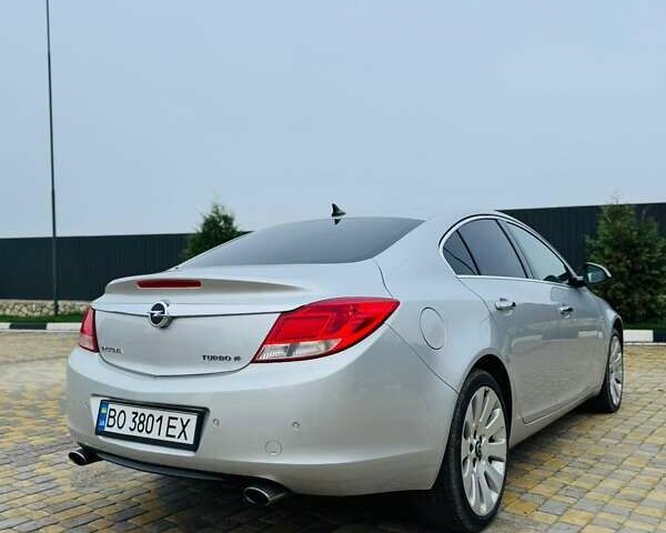Опель Інсігнія 2009 у Чорткові на Automoto.ua Сірий Опель Інсігнія, об'ємом двигуна 2 л та пробігом 200 тис. км за 8800 $, фото 1 на Automoto.ua