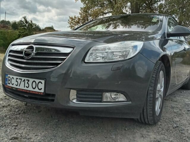 Сірий Опель Інсігнія, об'ємом двигуна 1.6 л та пробігом 122 тис. км за 7650 $, фото 1 на Automoto.ua