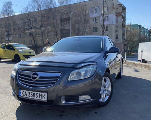 Сірий Опель Інсігнія, об'ємом двигуна 1.8 л та пробігом 189 тис. км за 7200 $, фото 1 на Automoto.ua