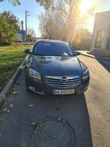 Сірий Опель Інсігнія, об'ємом двигуна 1.6 л та пробігом 209 тис. км за 8900 $, фото 1 на Automoto.ua