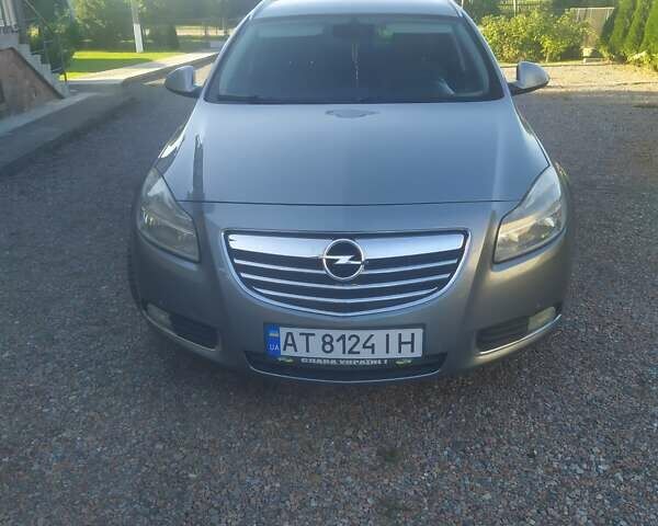 Сірий Опель Інсігнія, об'ємом двигуна 1.96 л та пробігом 243 тис. км за 6700 $, фото 1 на Automoto.ua